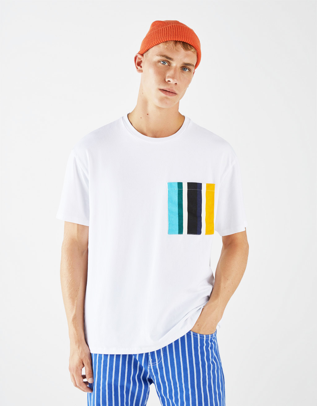 T-Shirt With Colored Pocket – Ankle